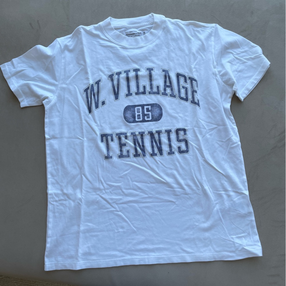 Abercrombie vintage wash tee